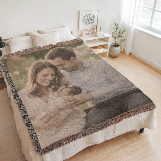 Personalized Photo Woven Throw Blanket | Custom Cotton Family Gift | Anniversary & Birthday Keepsake I Laurelvine - Laurelvine