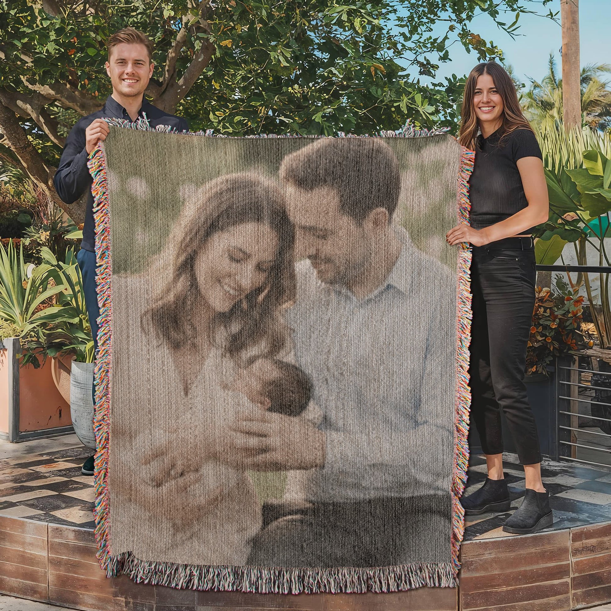 Personalized Photo Woven Throw Blanket | Custom Cotton Family Gift | Anniversary & Birthday Keepsake I Laurelvine - Laurelvine 