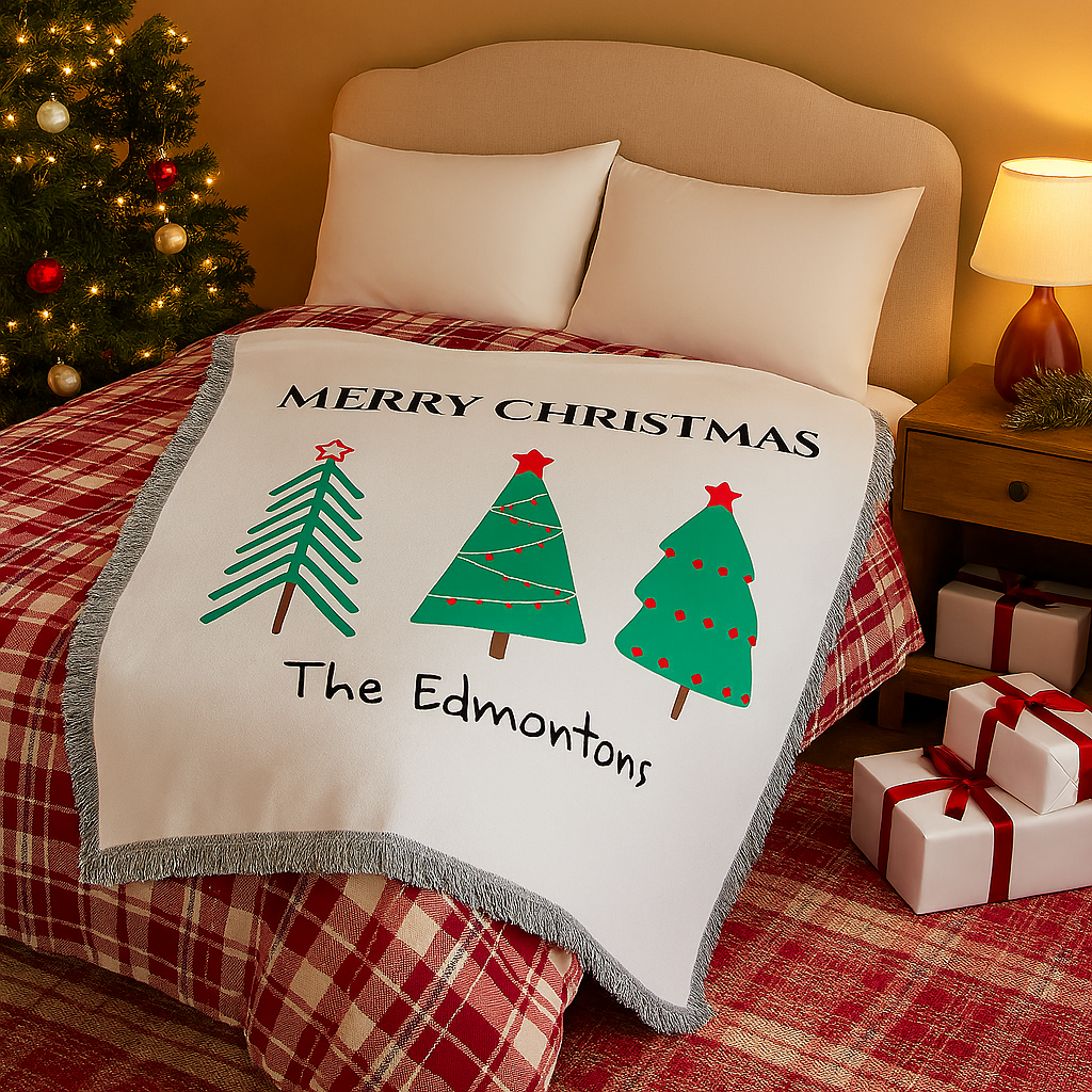 Luxury Personalized Christmas Tree Throw – Timeless Holiday Keepsake I Laurelvine - Laurelvine 