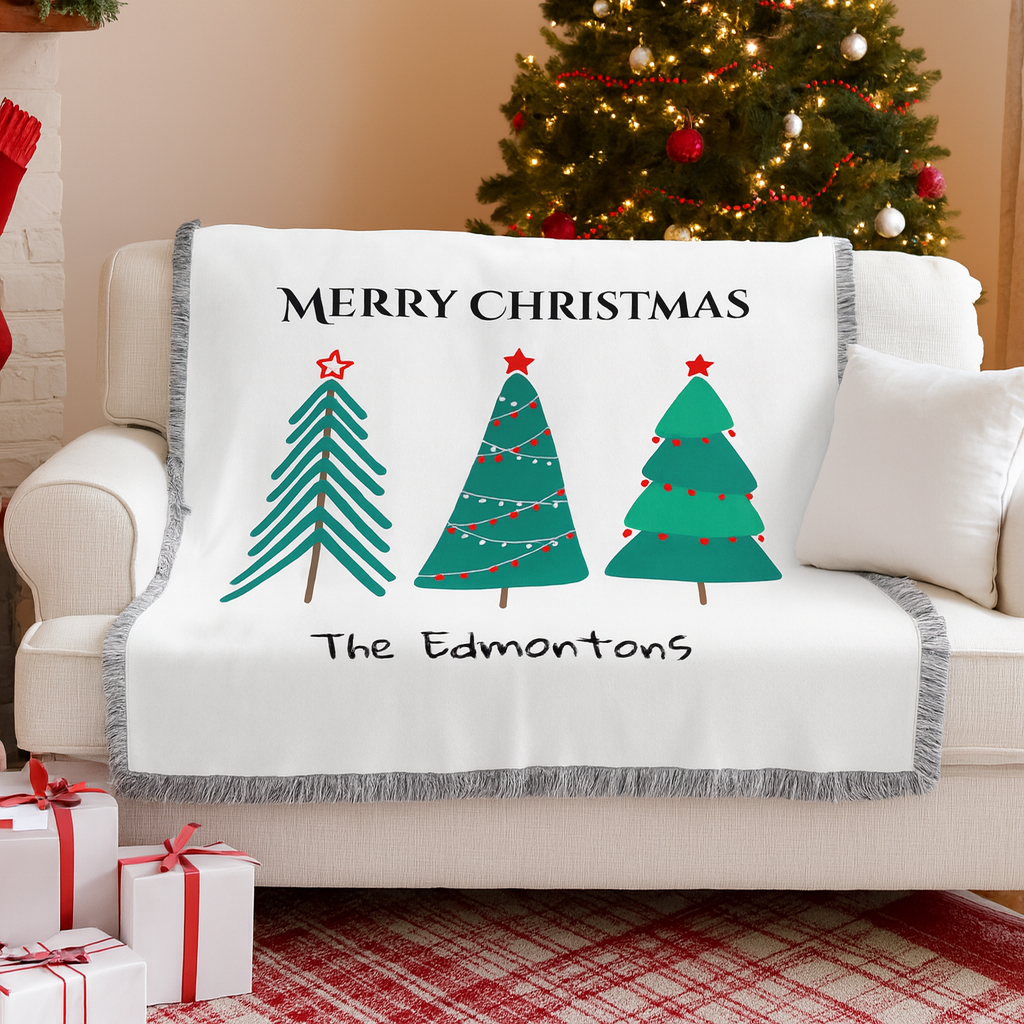 Luxury Personalized Christmas Tree Throw – Timeless Holiday Keepsake I Laurelvine - Laurelvine 