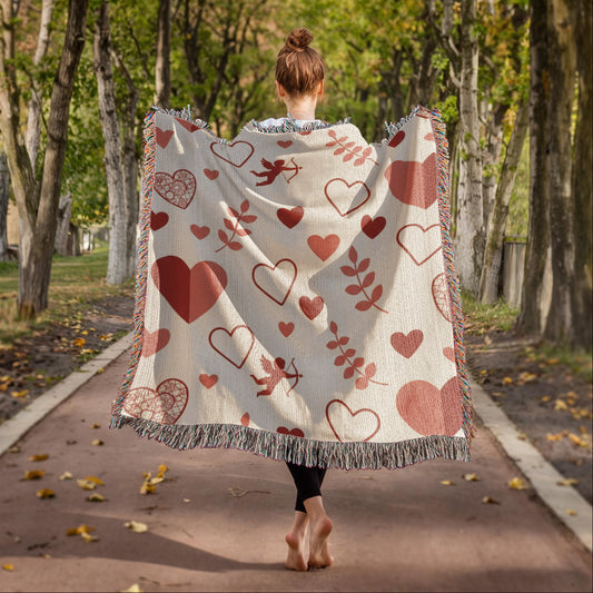 Valentine’s Blanket for Couples – Cozy Heart Gift for Her & Him I Woven Blanket I Laurelvine